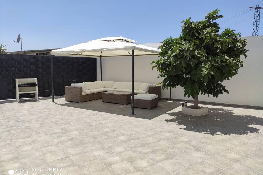 Apartamentos NayDa Gran casa con piscina Merida Bagian luar foto